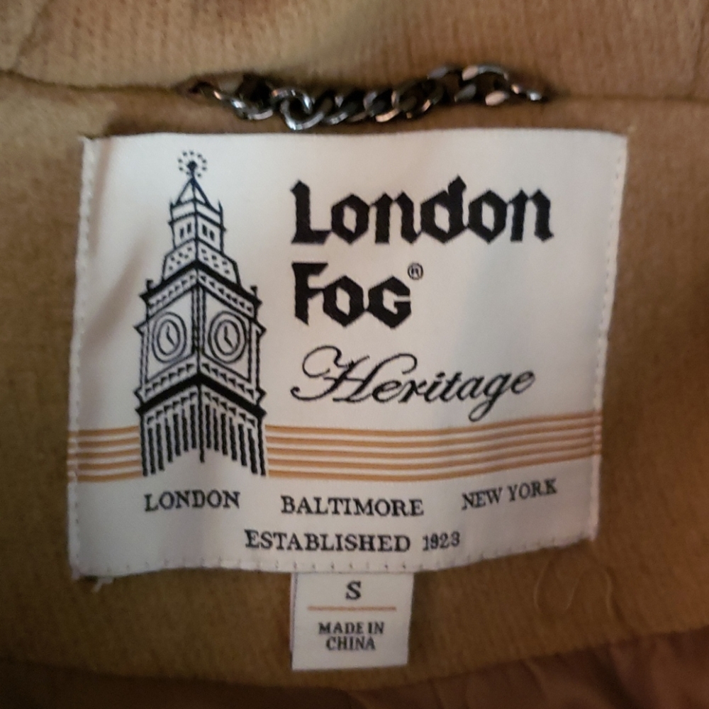 Coat women by London Fog beige small